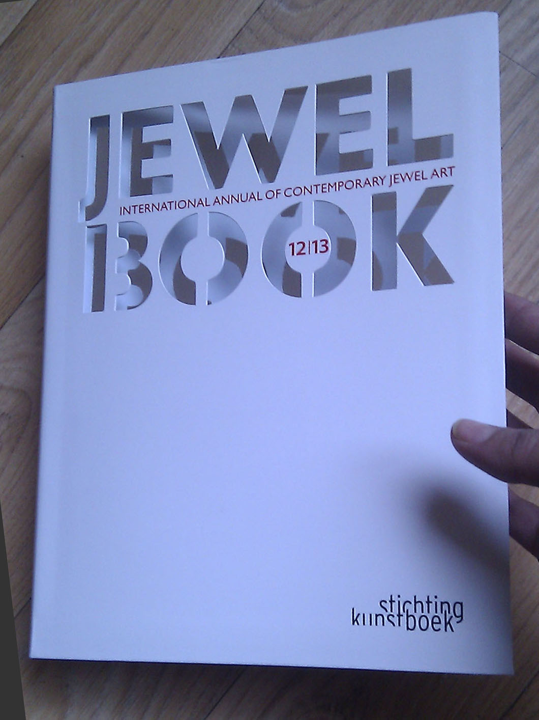 Parution dans JEWEL BOOK