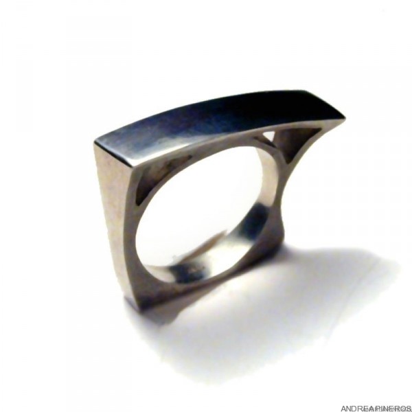 Bague Tatlin